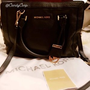 MICHAEL KORS Pebbled Leather Satchel (M size)